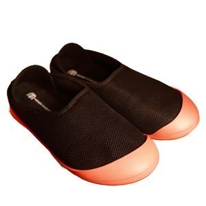 Mahabis Women's Slippers Black Edition Indoor\Outdoor Coral | Size 8.5